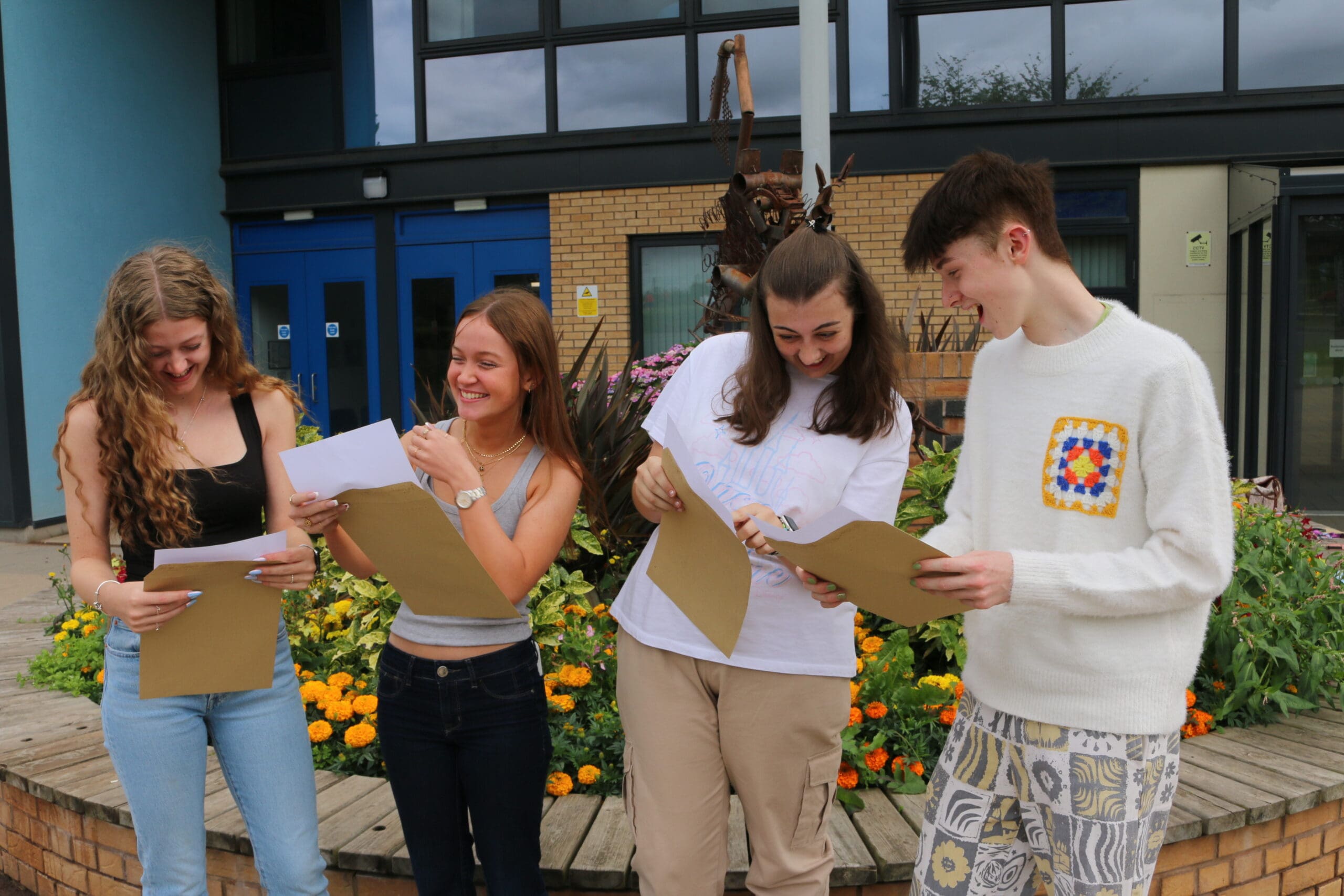 Talia Bailey, Anita Dos Santos Brown, Abbie Louise Blain, Tommy Taylor.